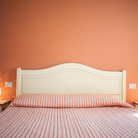 Agriturismo Il Mondo Guest House Parma Bagian luar foto