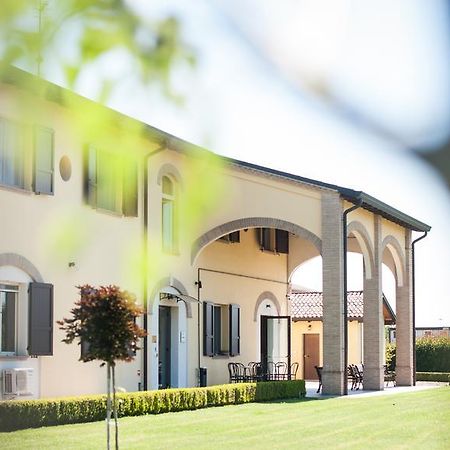 Agriturismo Il Mondo Guest House Parma Bagian luar foto