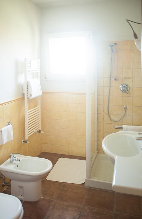 Agriturismo Il Mondo Guest House Parma Ruang foto